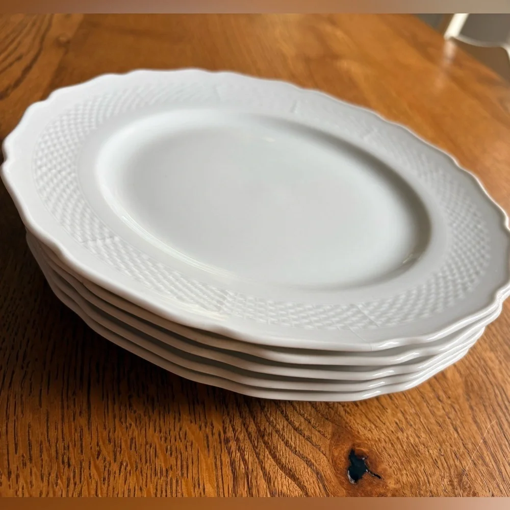 Belvedere by Kaiser W Germany set of 5 White plates ~10.5 in